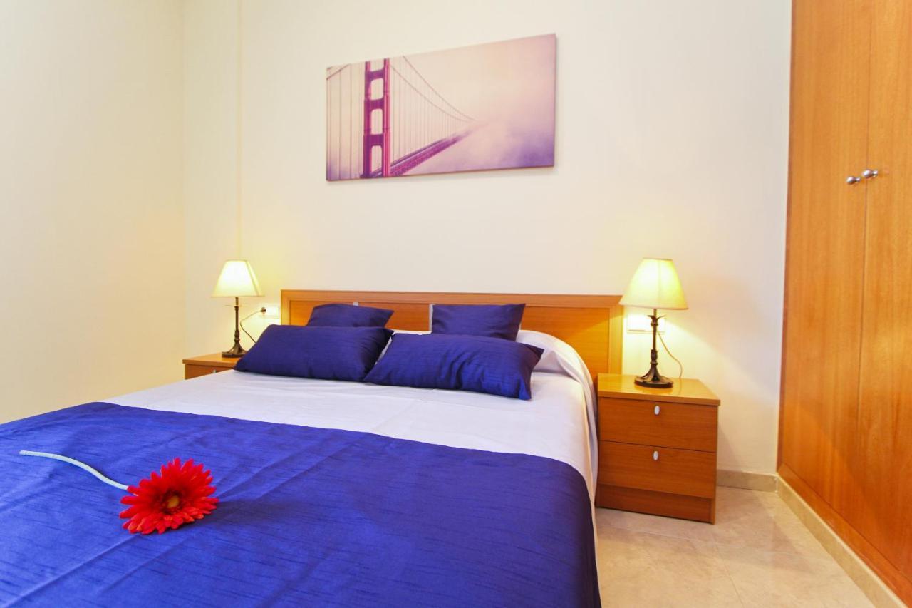 Roura 2 Planet Costa Dorada Apartment ลาปีเนดา ภายนอก รูปภาพ